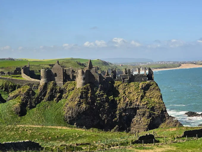 Dunluce Castle on the Causeway Coast during a Belfast day tour